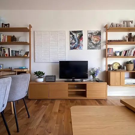 Apartment Cozy Cv Pkg 30 Min From Paris